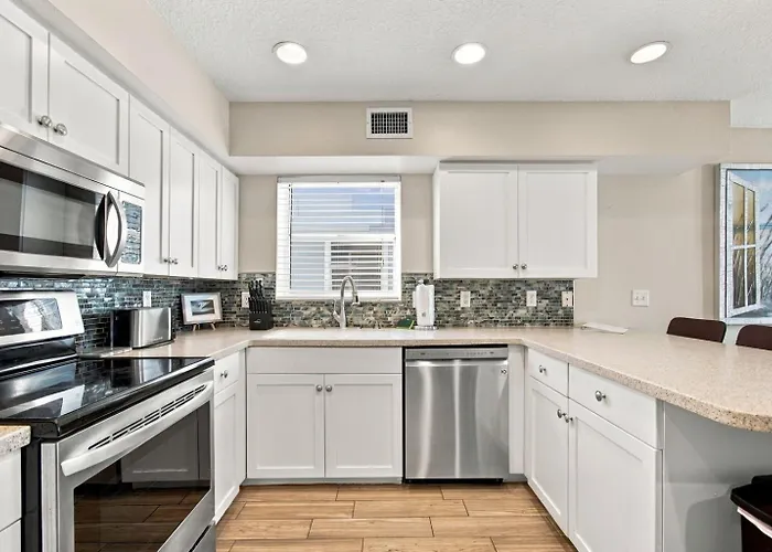 Beachfront Retreat With Private Elevator * Clearwater Beach