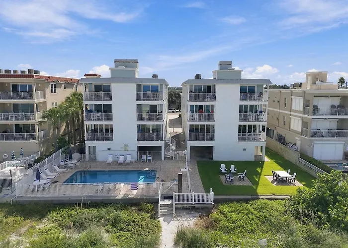 Beachfront Retreat With Private Elevator Clearwater Beach