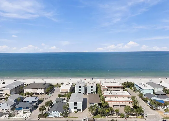 Beachfront Retreat With Private Elevator Clearwater Beach