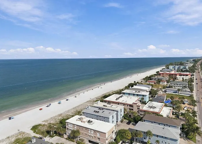 Beachfront Retreat With Private Elevator